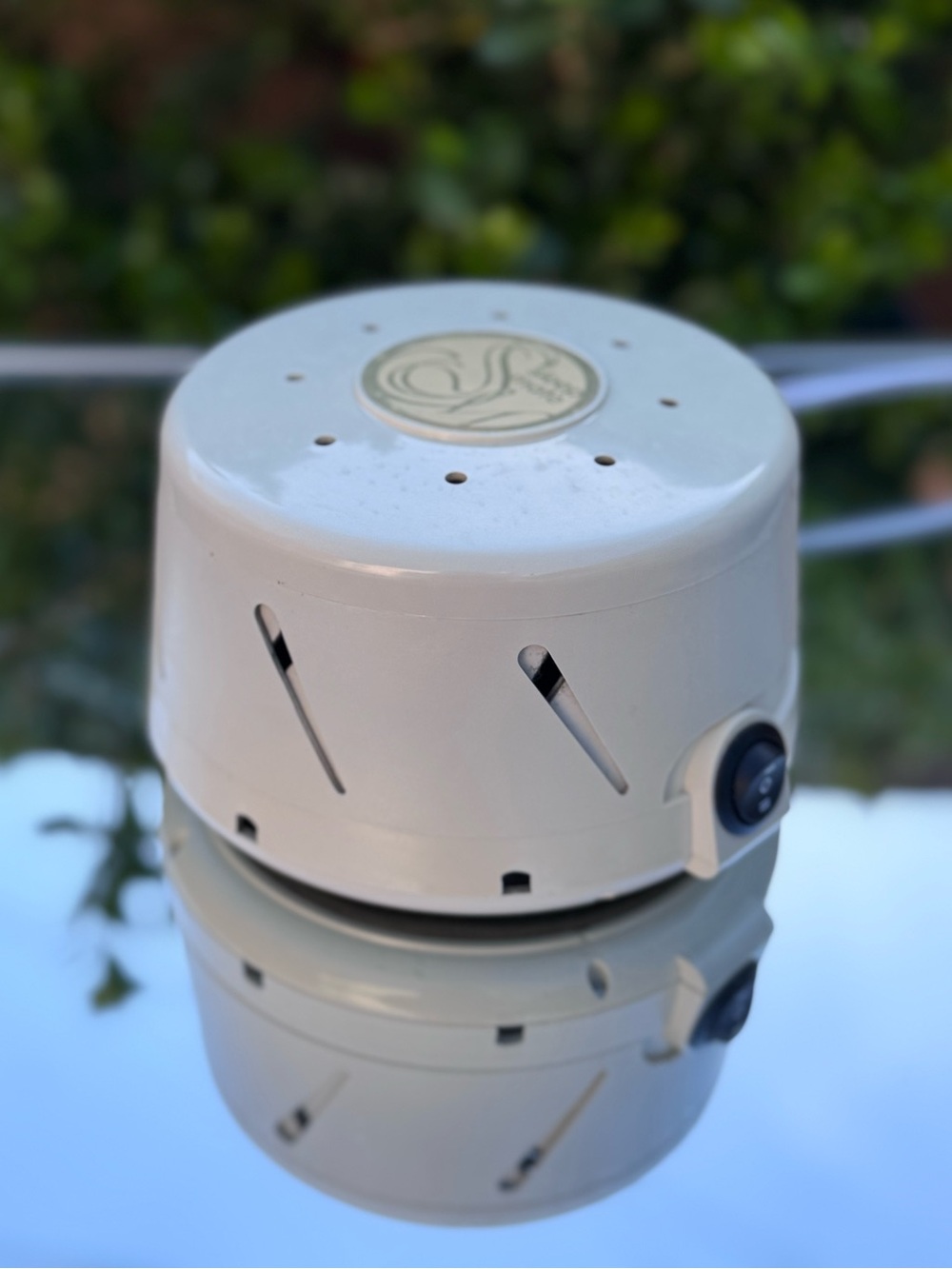 White Noise Sound Machine (Sleep Mate)